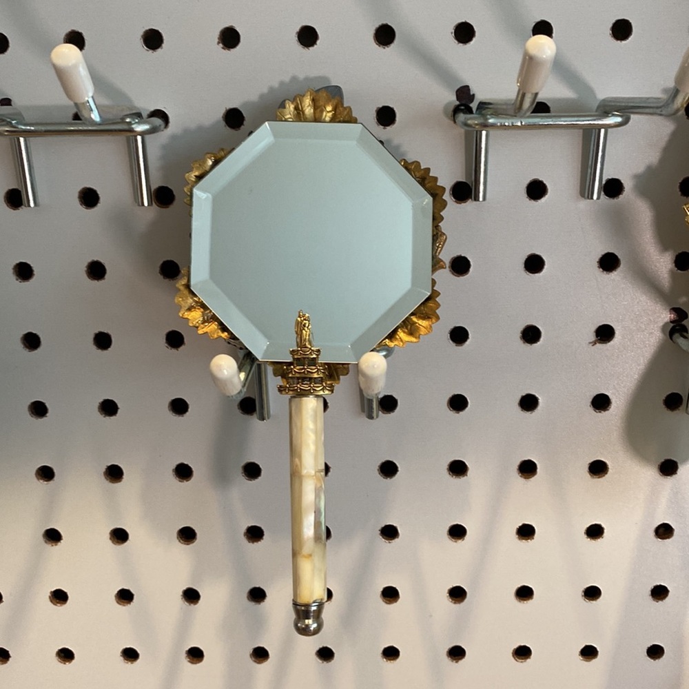 HERE Comes The Bride..Small 3” Hand Mirror.$48 - Picture 4 of 5